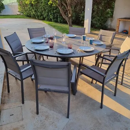 Magnifique maison avec piscine à 5 min de la plage *
